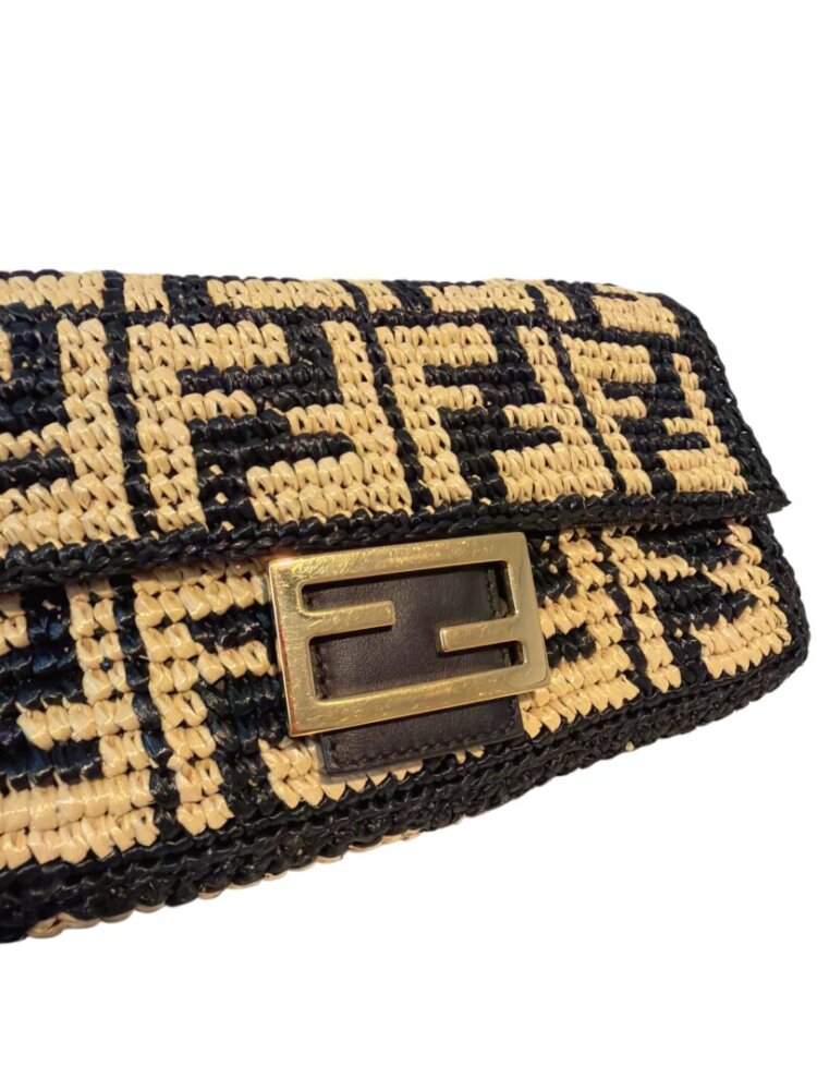 Fendi Zucca FF Baguette - Image 5