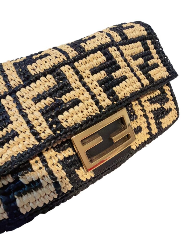 Fendi Zucca FF Baguette - Image 6