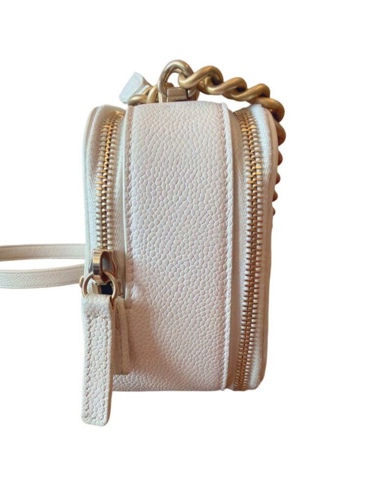 Chanel Black Caviar Camera Bag with gold hardware - Image 5