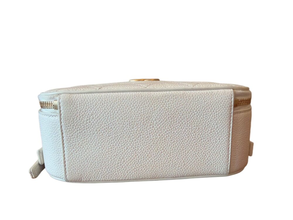 Chanel Black Caviar Camera Bag with gold hardware - Image 6