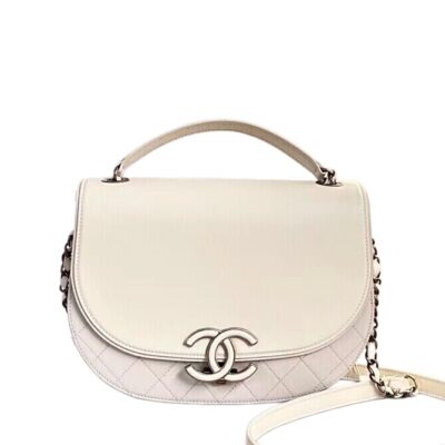 CHANEL Shiny Calfskin Goatskin Quilted Medium Coco Curve Messenger Flap White