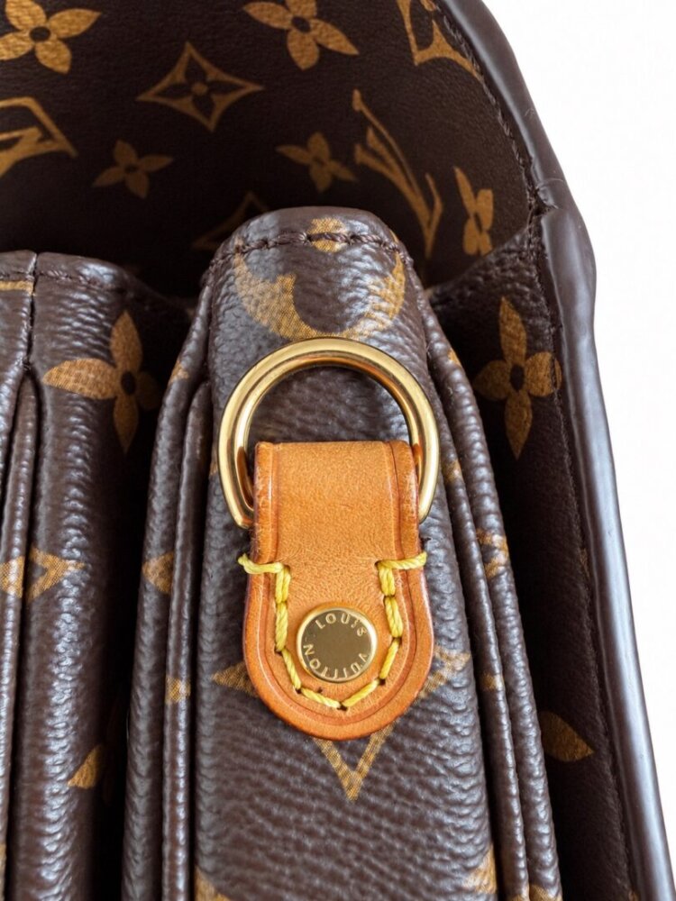 Louis Vuitton Monogram Patches Pochette Metis - Image 4