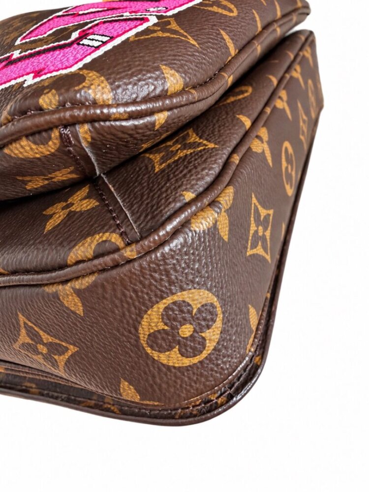 Louis Vuitton Monogram Patches Pochette Metis - Image 9