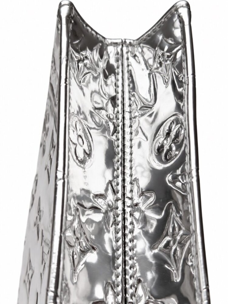 Louis Vuitton Monogram Miroir Sac Plat Silver - Image 4