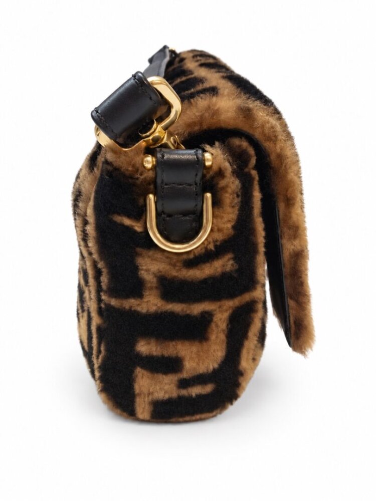 Fendi Shearling Vitello Dolce Macro FF 1974 Baguette Tobacco Black - Image 3