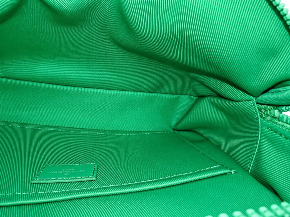 Louis Vuitton S Lock Messenger Monogram Embossed Minty Green - Image 9