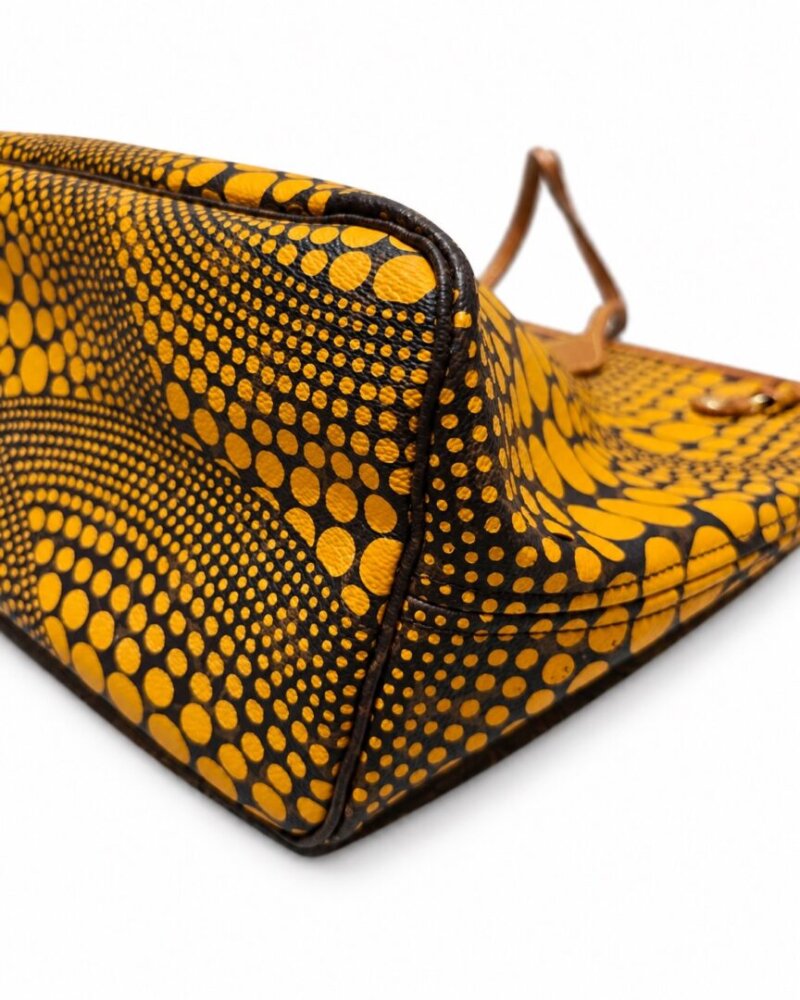 Louis Vuitton Yayoi Kusama Waves Neverfull MM - Image 7