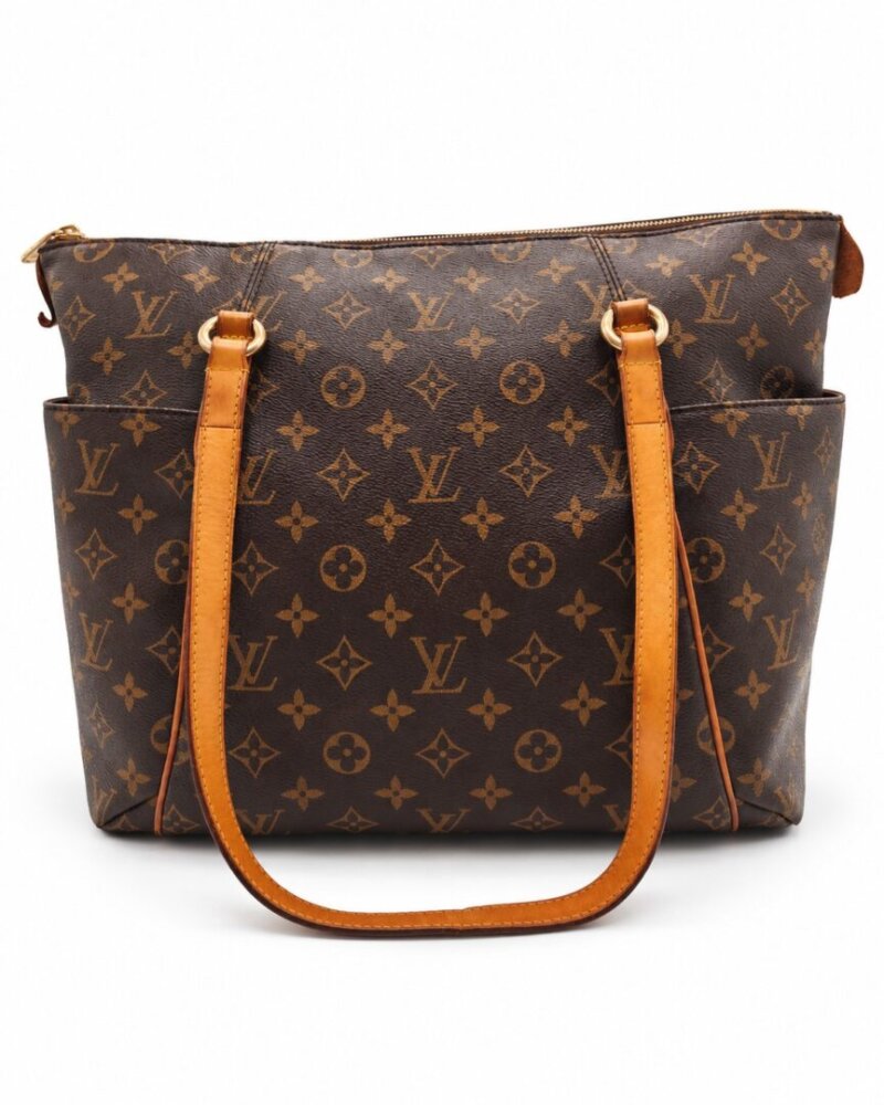 Louis Vuitton Monogram Totally MM - Image 2