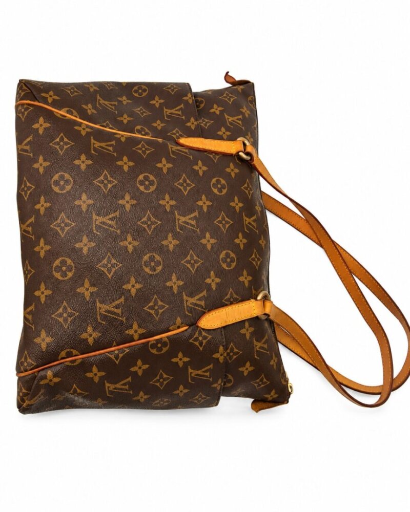 Louis Vuitton Monogram Totally MM - Image 4