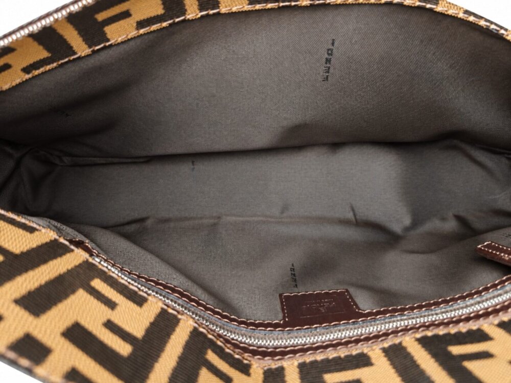Fendi bag Mama Baguette Zucca Canvas Vintage - Image 7
