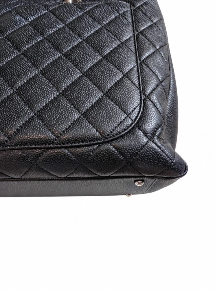 Chanel Grand Shopping Tote (GST) Caviar Black - Image 4